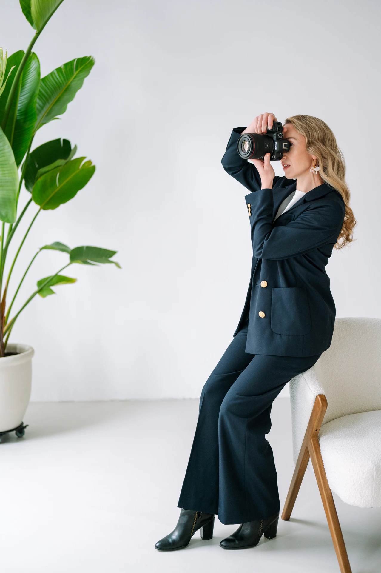 Minelle Gellermann – Personal Branding Fotografin Hamburg bei einem Fotoshooting